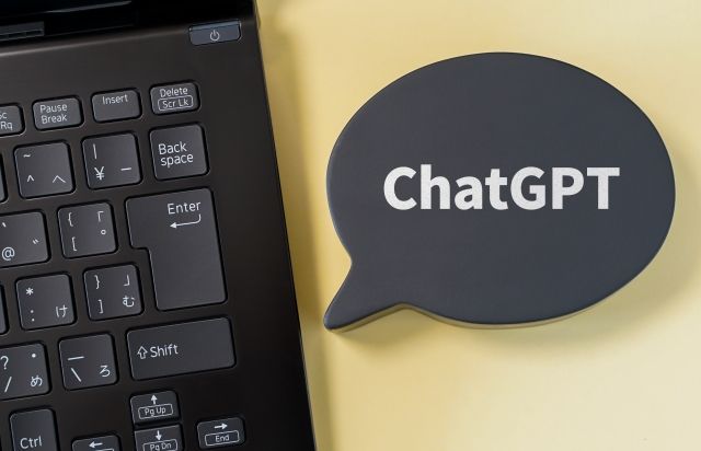 ChatGPTでプログラミングを作成するコツは？質問の仕方や対応言語